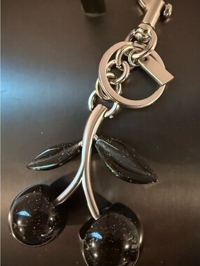 Chic Black Cherry Key & Card Holder Accessory